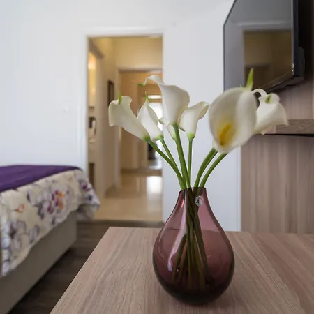 & Lavanda 4* Malinska