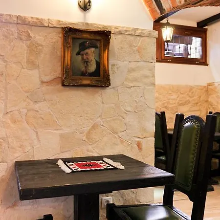 & Lavanda 4* مالينسكا